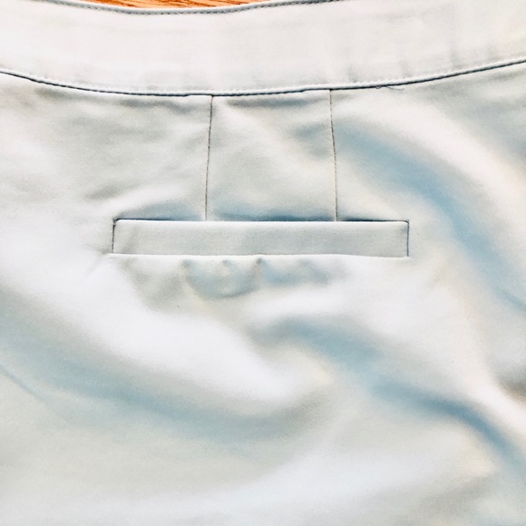 💙💙LIGHT BLUE CAPRIS PANT💙💙 - Picture 3 of 13